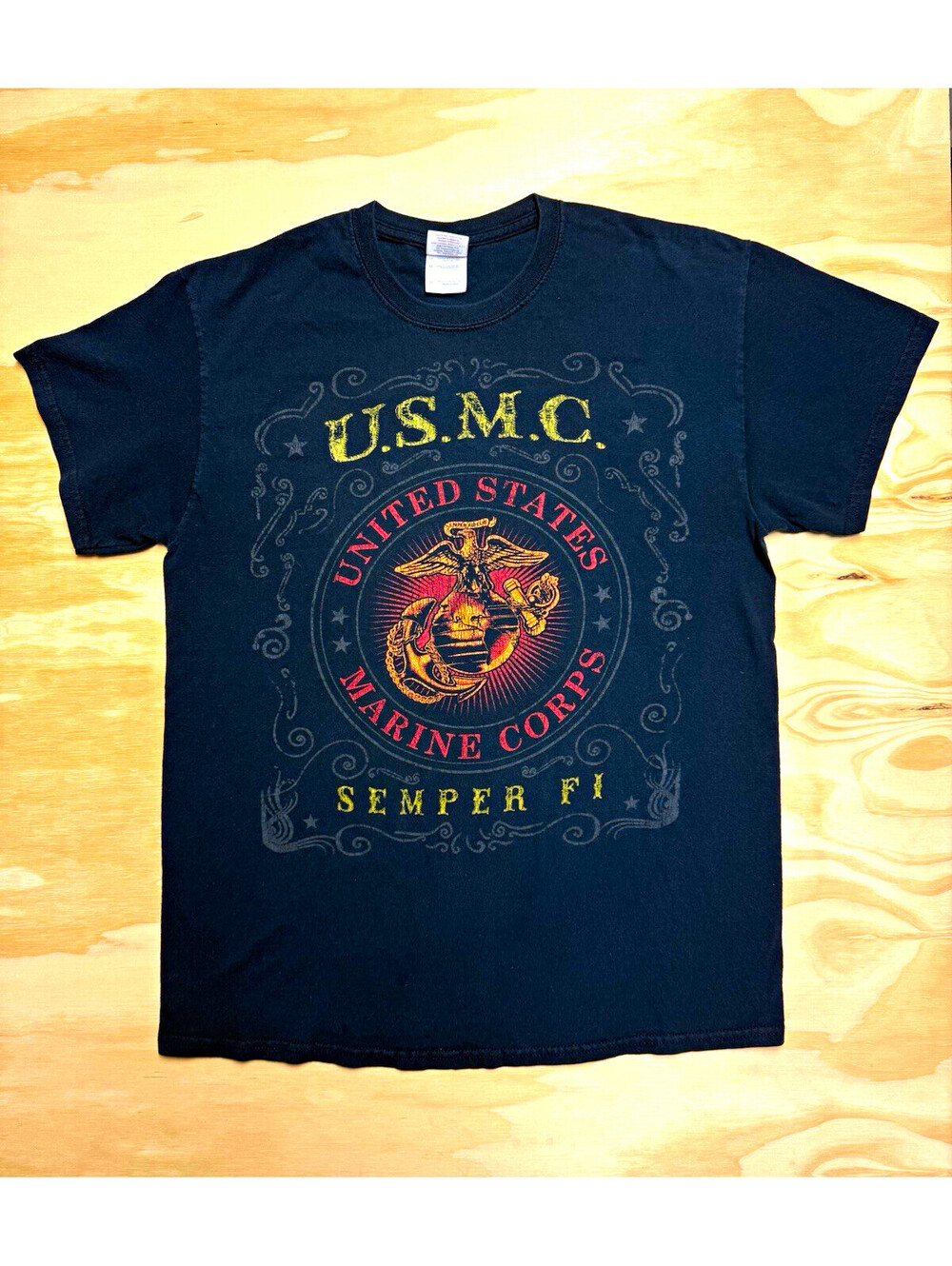 Gildan Heavy Cotton Men’s Black USMC Semper Fi EGA Logo Crew Tee Size M